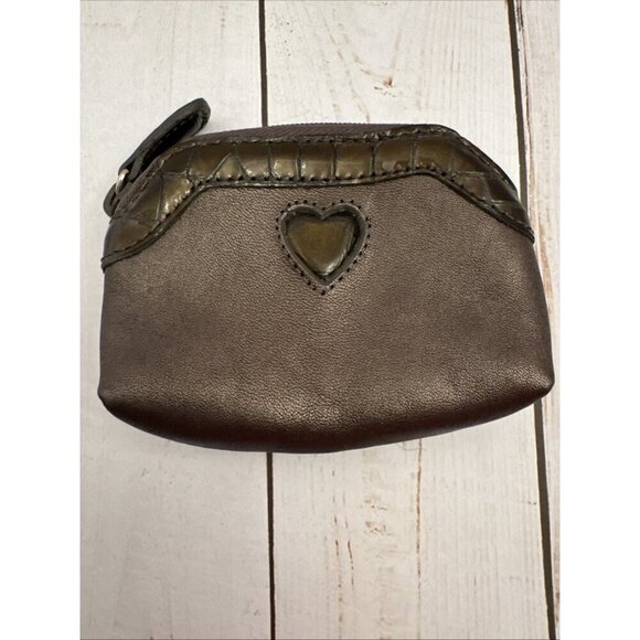 Brighton Grey Metallic Pebbled Leather Coin Change Purse Zip Heart 4”x5” EUC - Picture 1 of 4